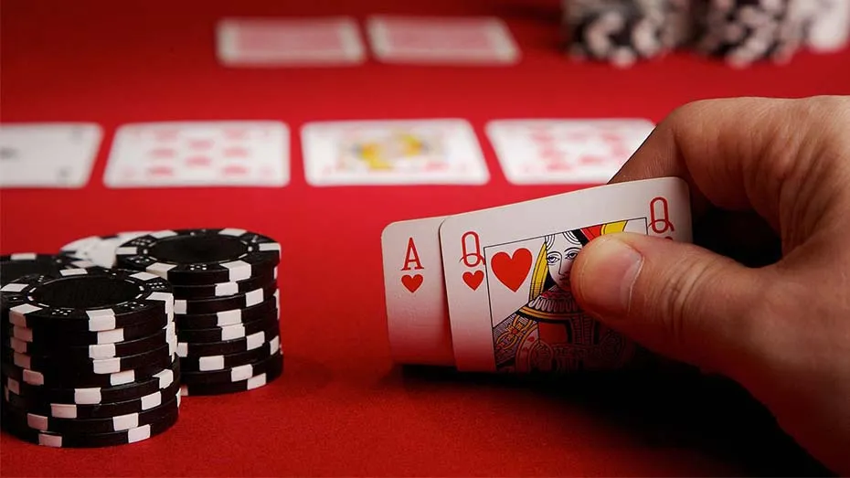 What is online poker?